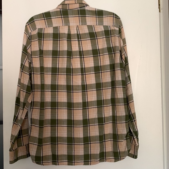 Levi’s shirt - Picture 2 of 3